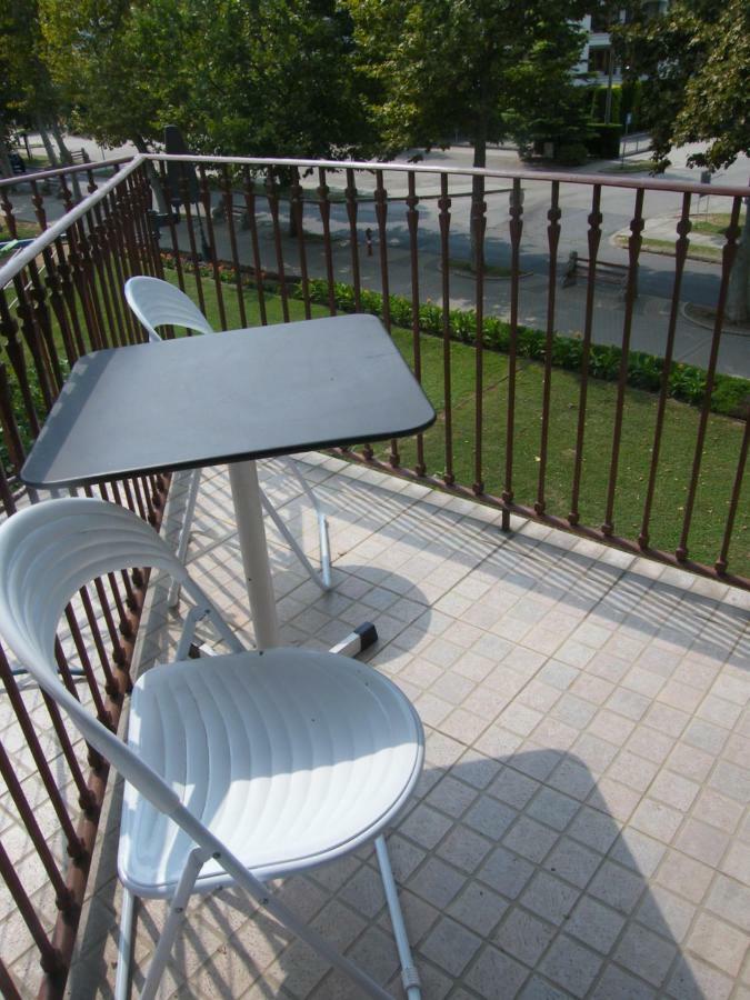 Park Setany Apartman Балатонлелле Экстерьер фото